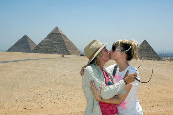 Powerful stuff, that Egyptian romance!